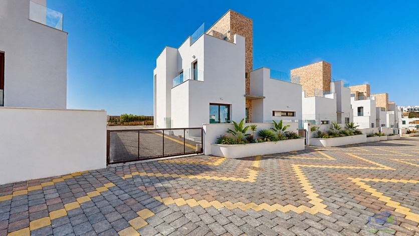 Venta de casa en Finestrat