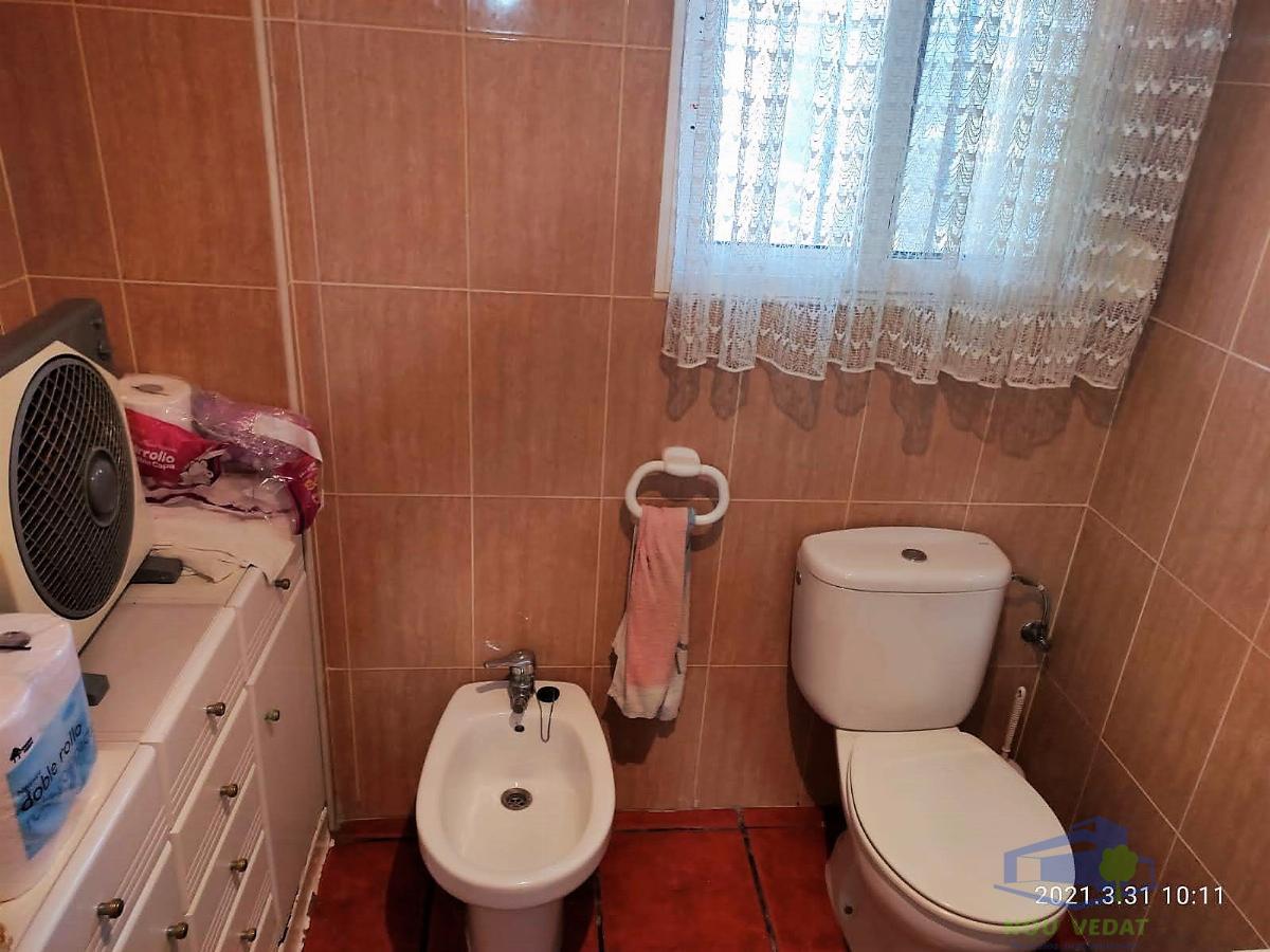 For sale of house in Montroy