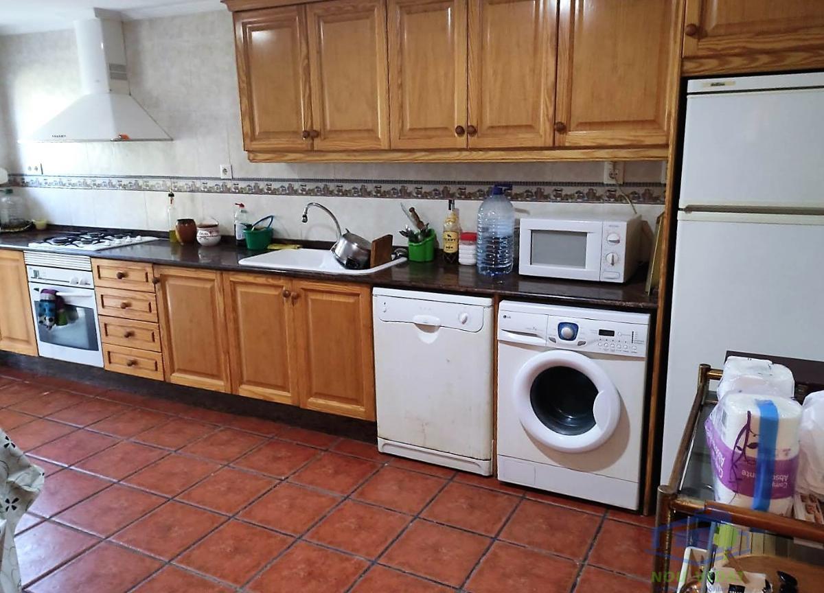 For sale of house in Montroy