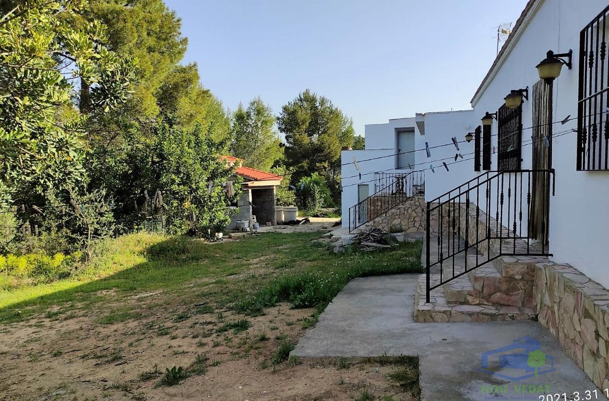 For sale of house in Montroy