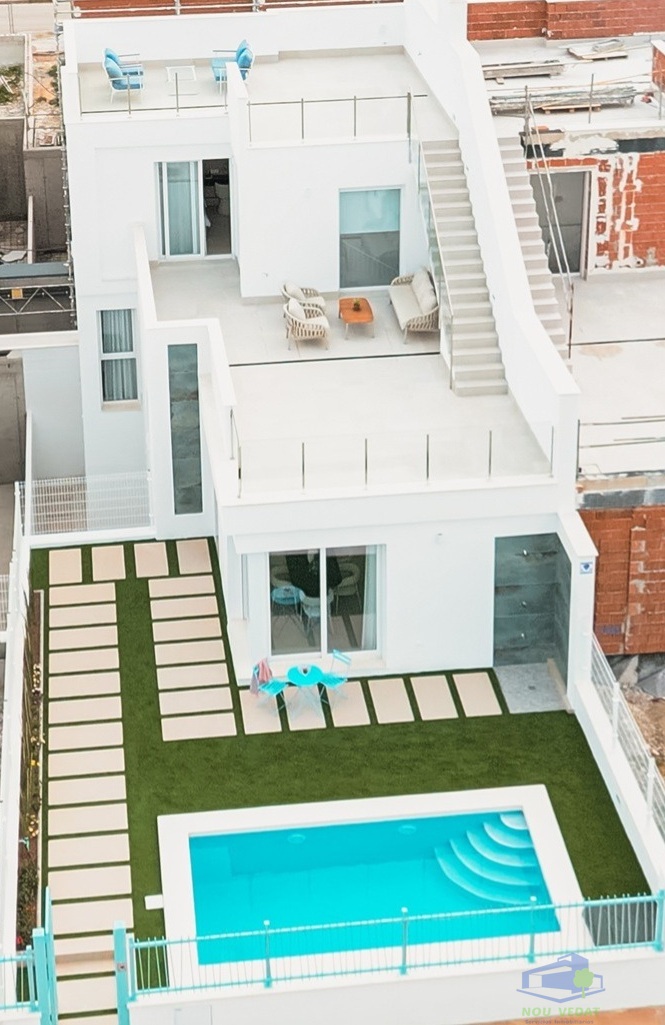Venta de casa en Los Alcázares