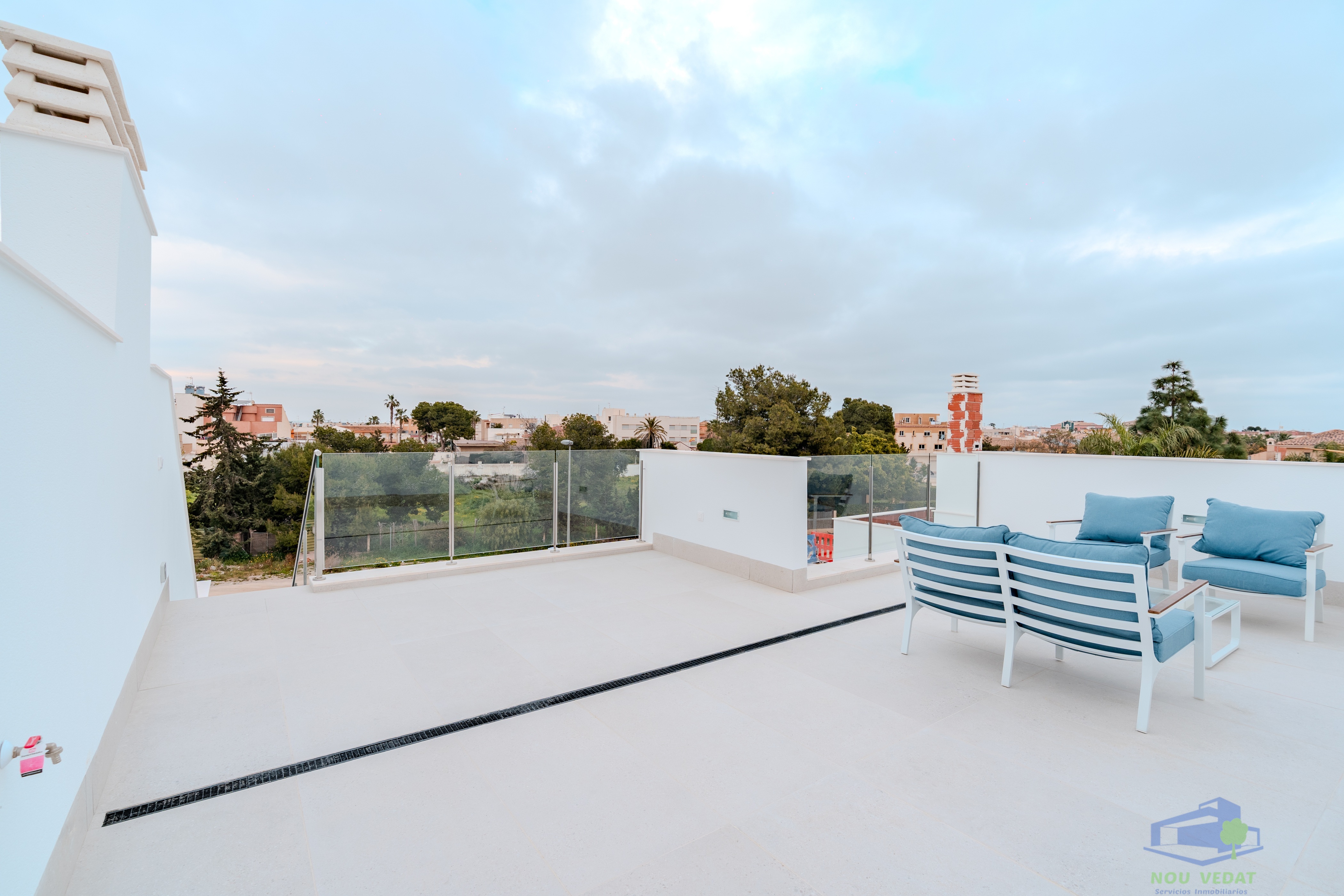 Venta de casa en Los Alcázares