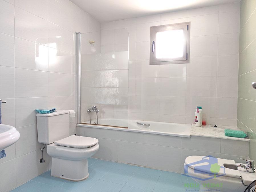 Venta de chalet en Monserrat