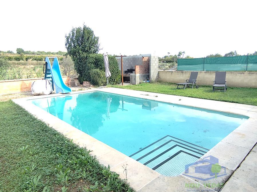 Venta de chalet en Monserrat