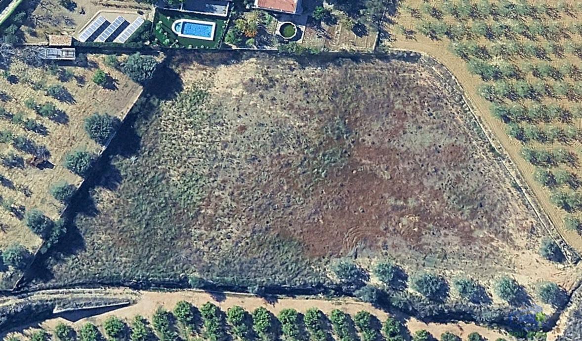Venta de terreno en Monserrat