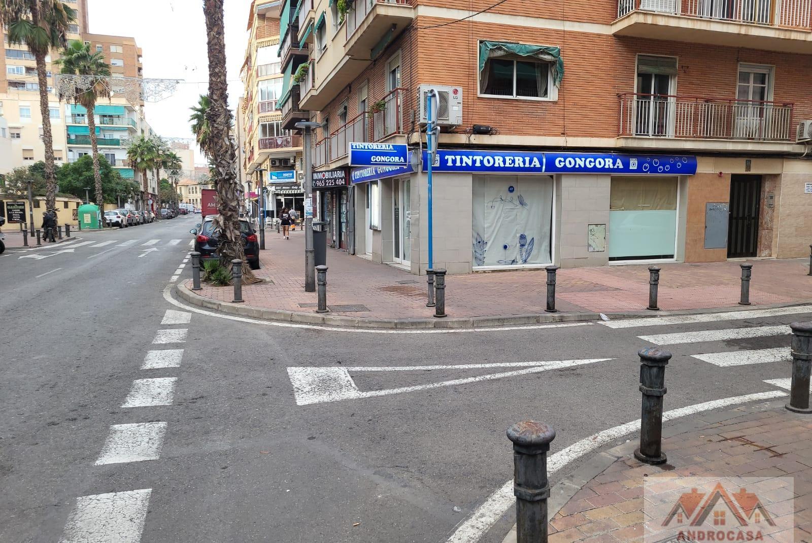 For sale of commercial in Alicante