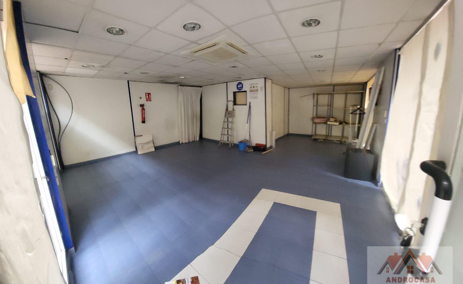 For rent of commercial in Alicante