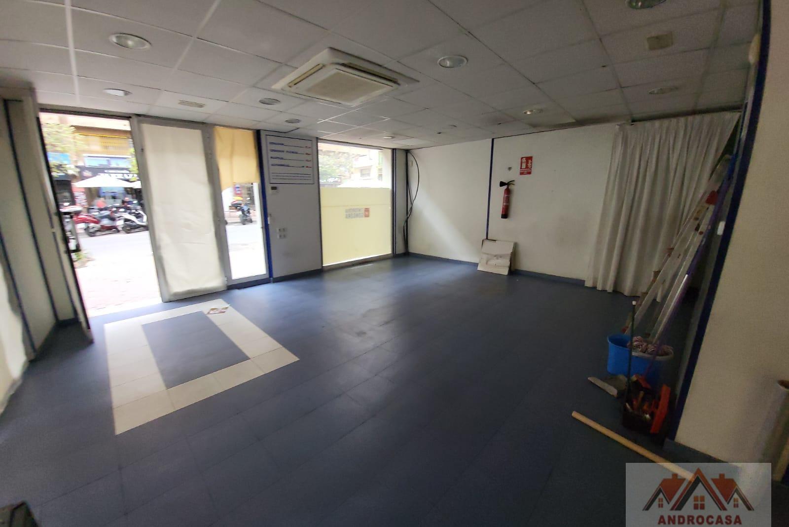 For rent of commercial in Alicante