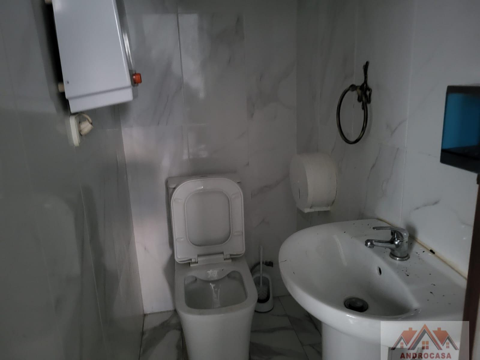 For sale of commercial in Alicante