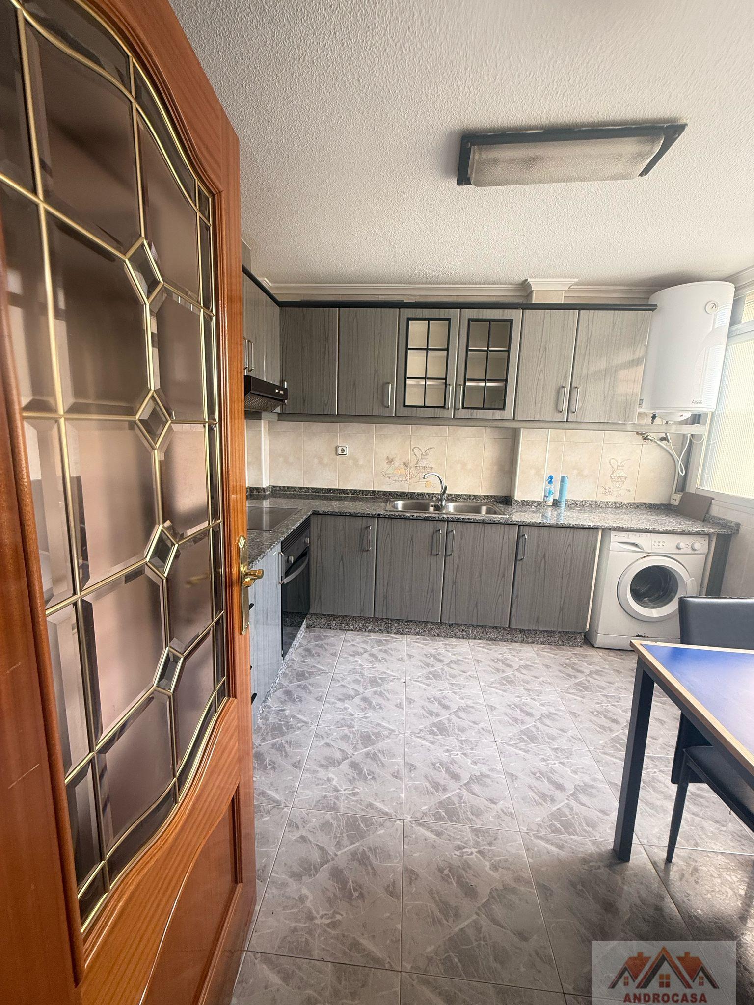 For sale of apartment in Elda