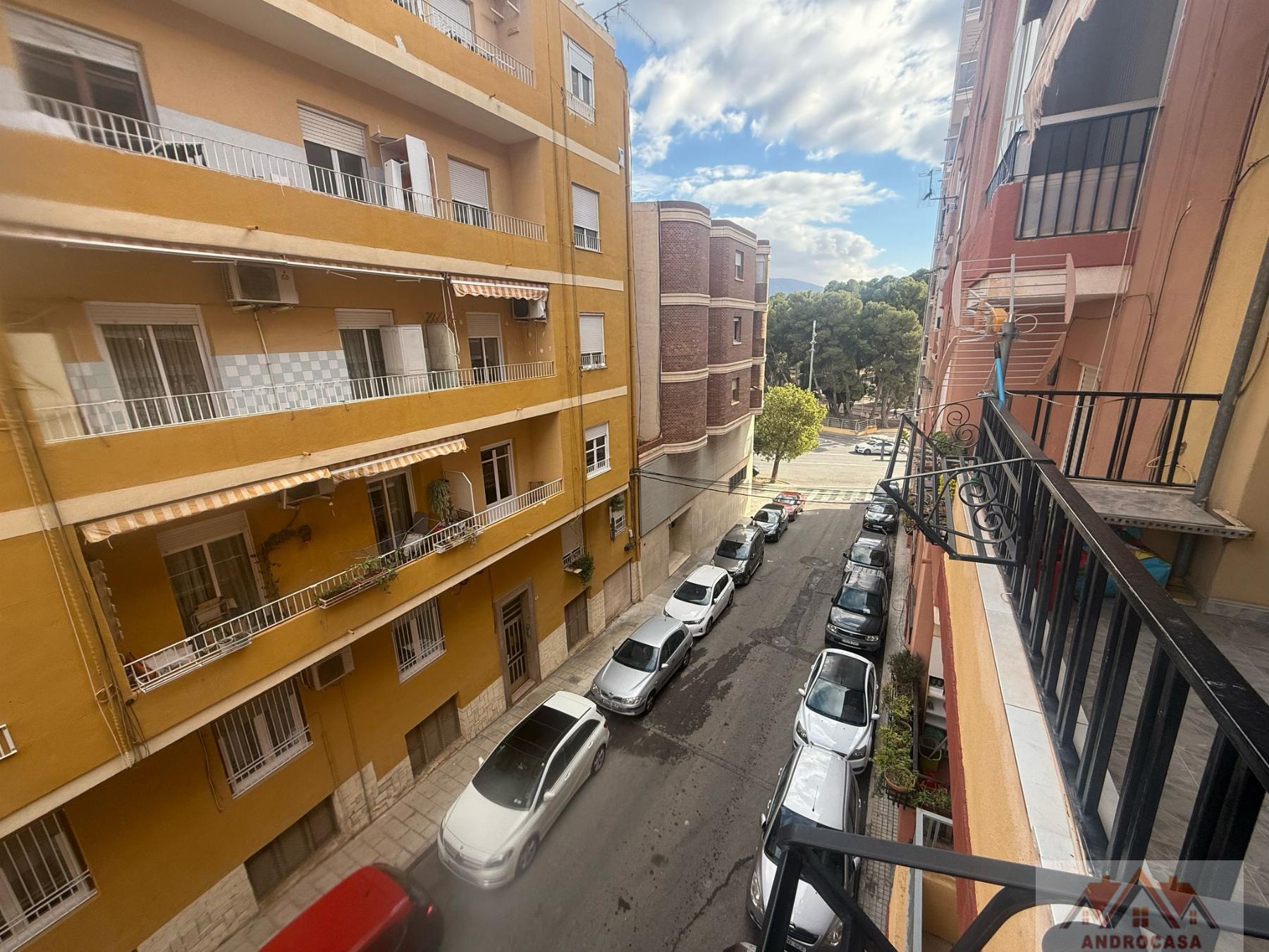 For sale of apartment in Elda
