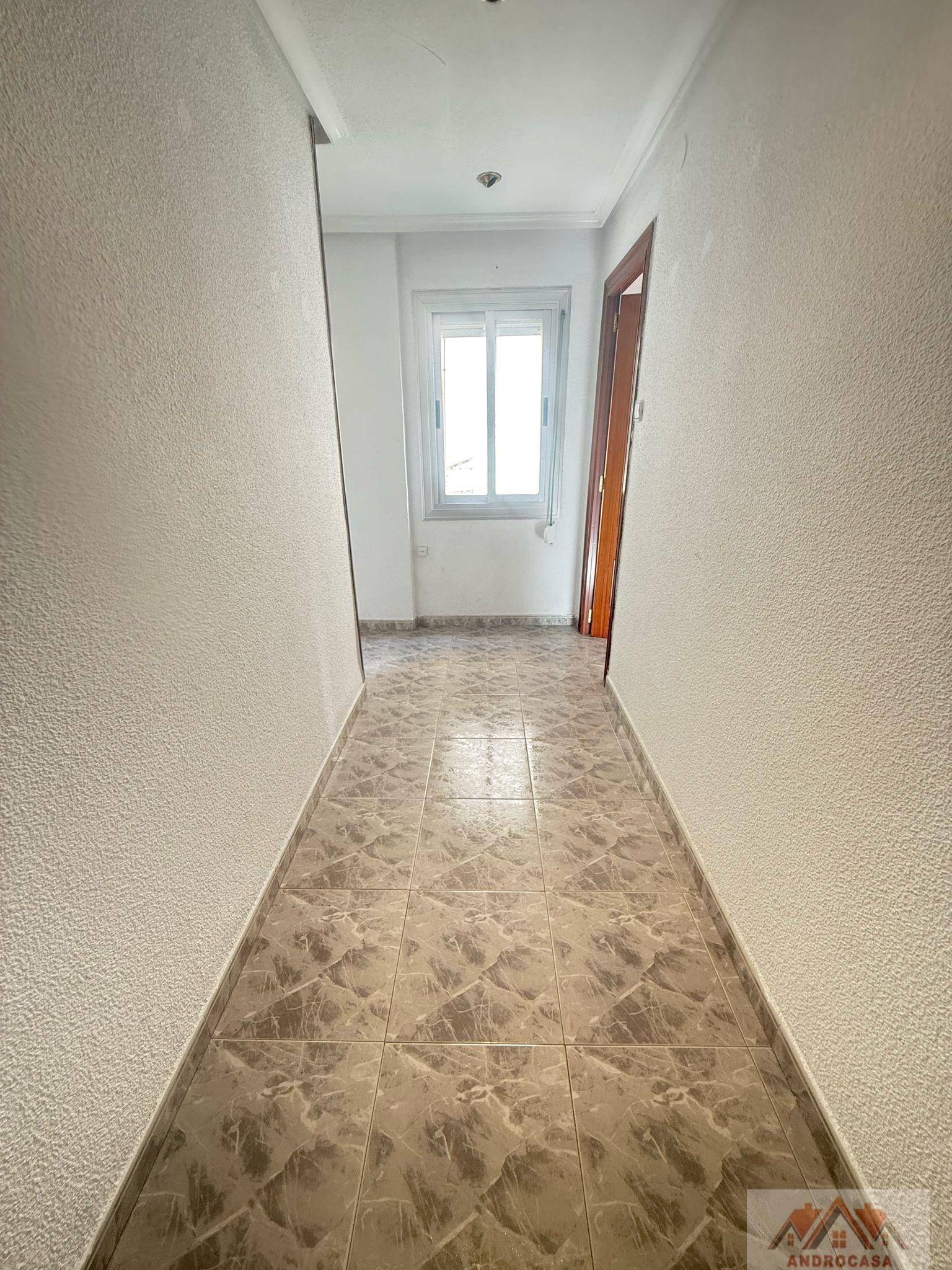 For sale of apartment in Elda