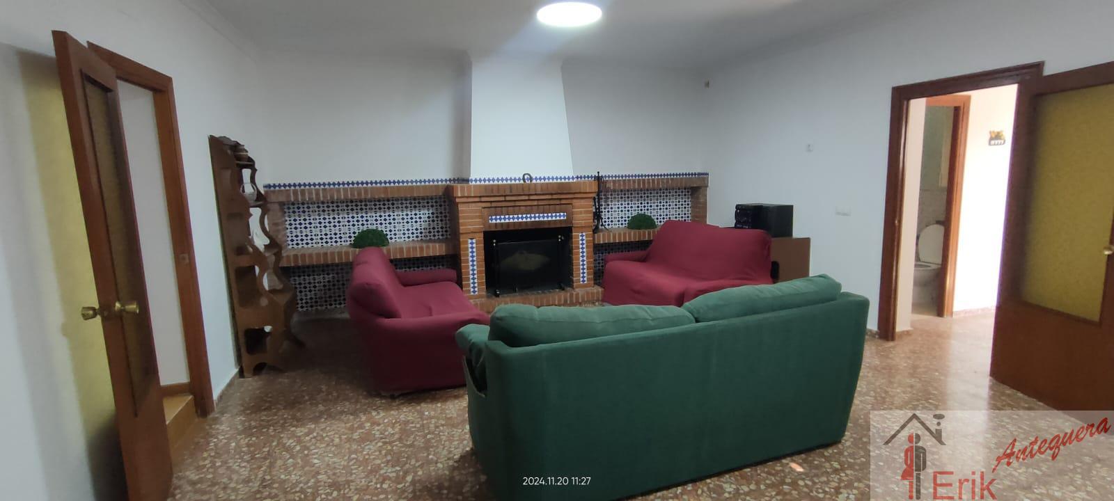 For sale of house in Antequera