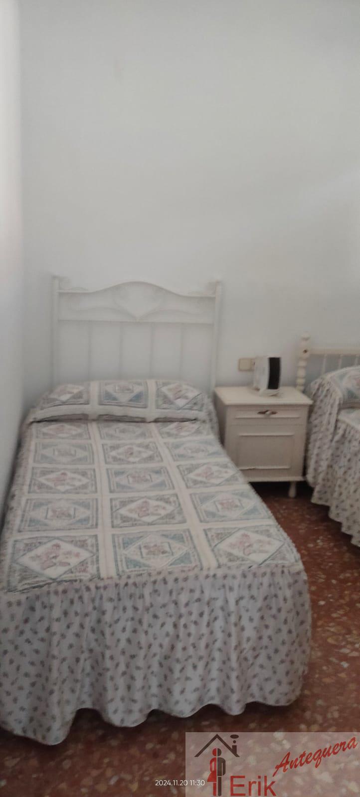 For sale of house in Antequera