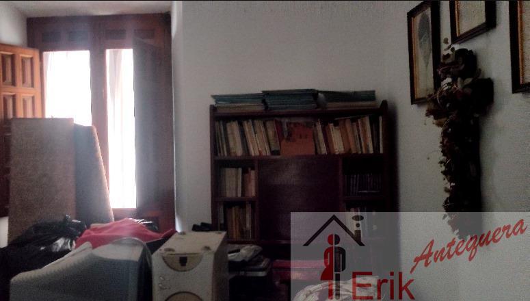 For sale of house in Antequera