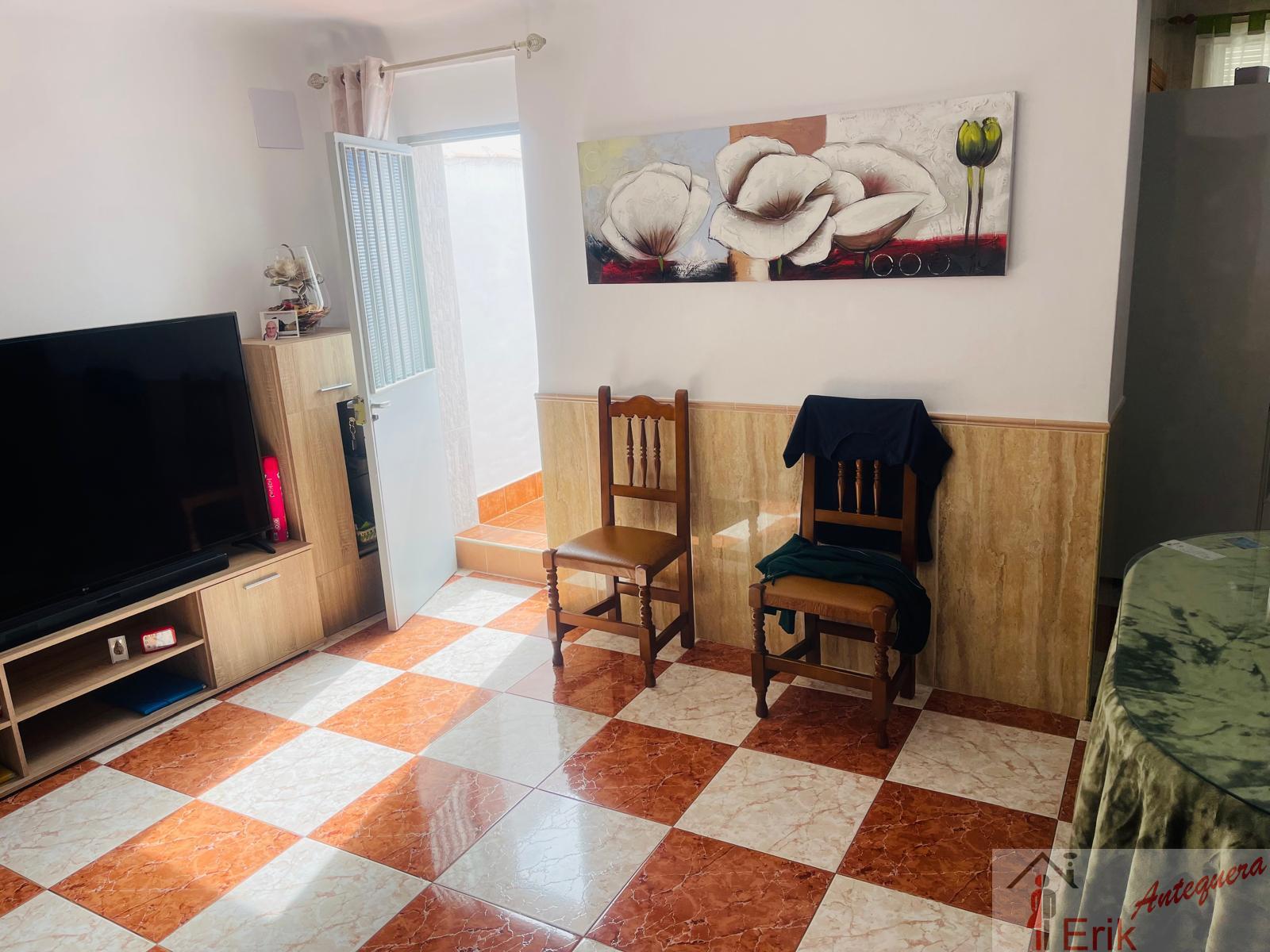 Venta de casa en Antequera