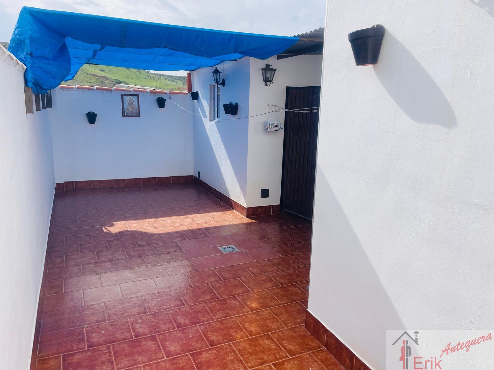 Venta de casa en Antequera
