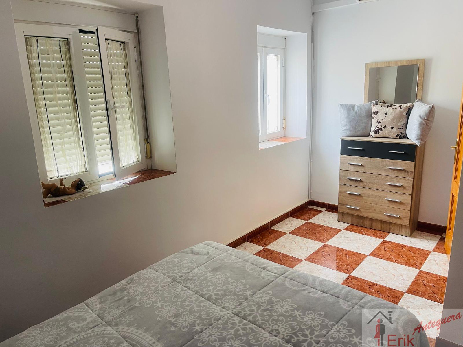 Venta de casa en Antequera