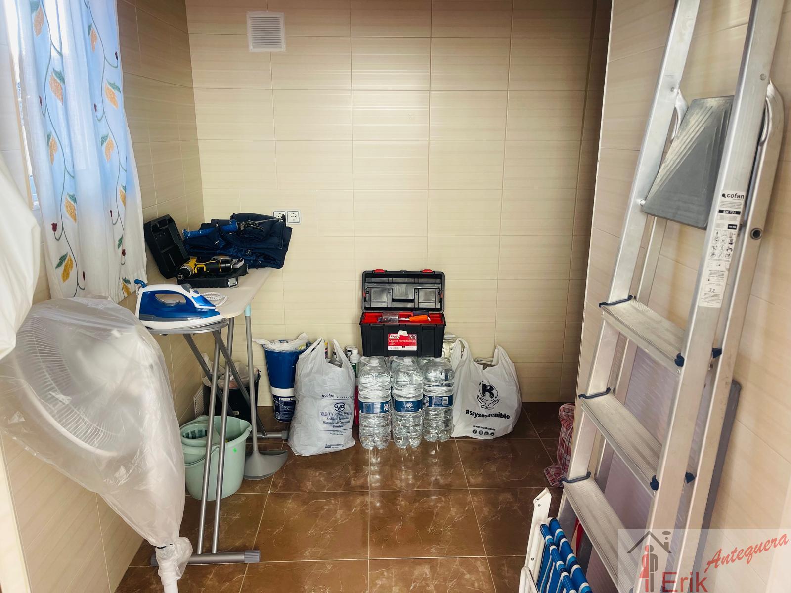 Venta de casa en Antequera