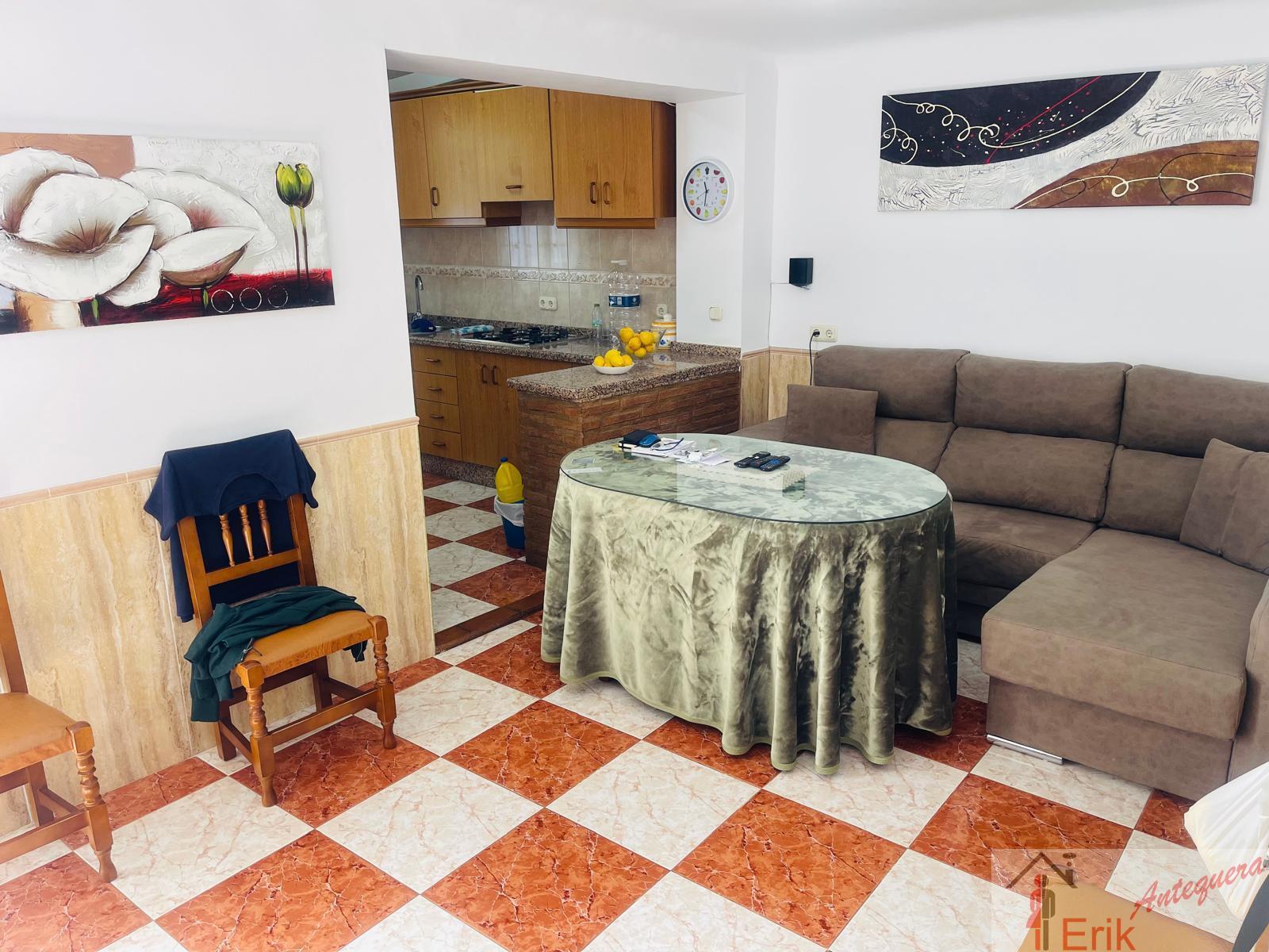 Venta de casa en Antequera