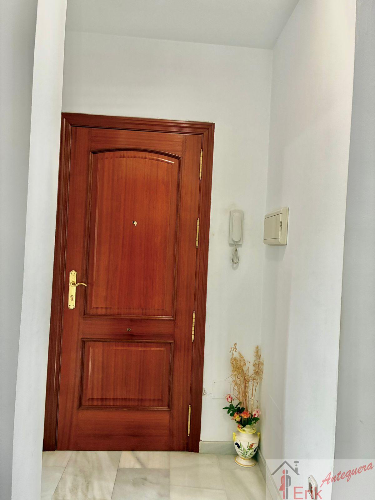 Venta de piso en Antequera