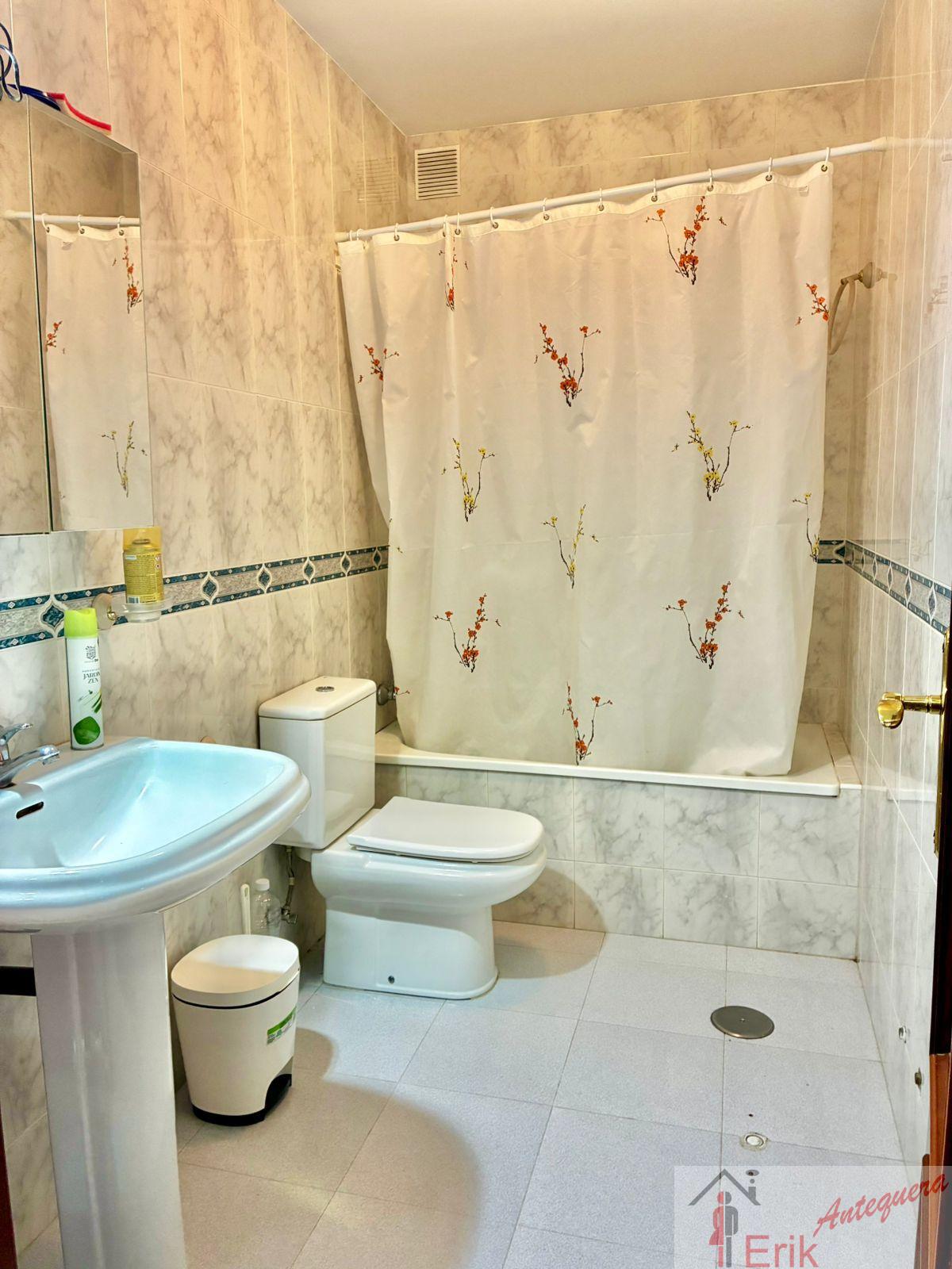 Venta de piso en Antequera