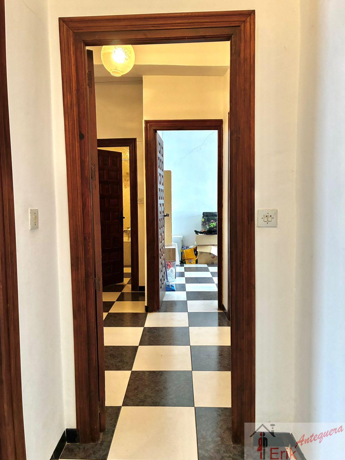 Venta de piso en Antequera