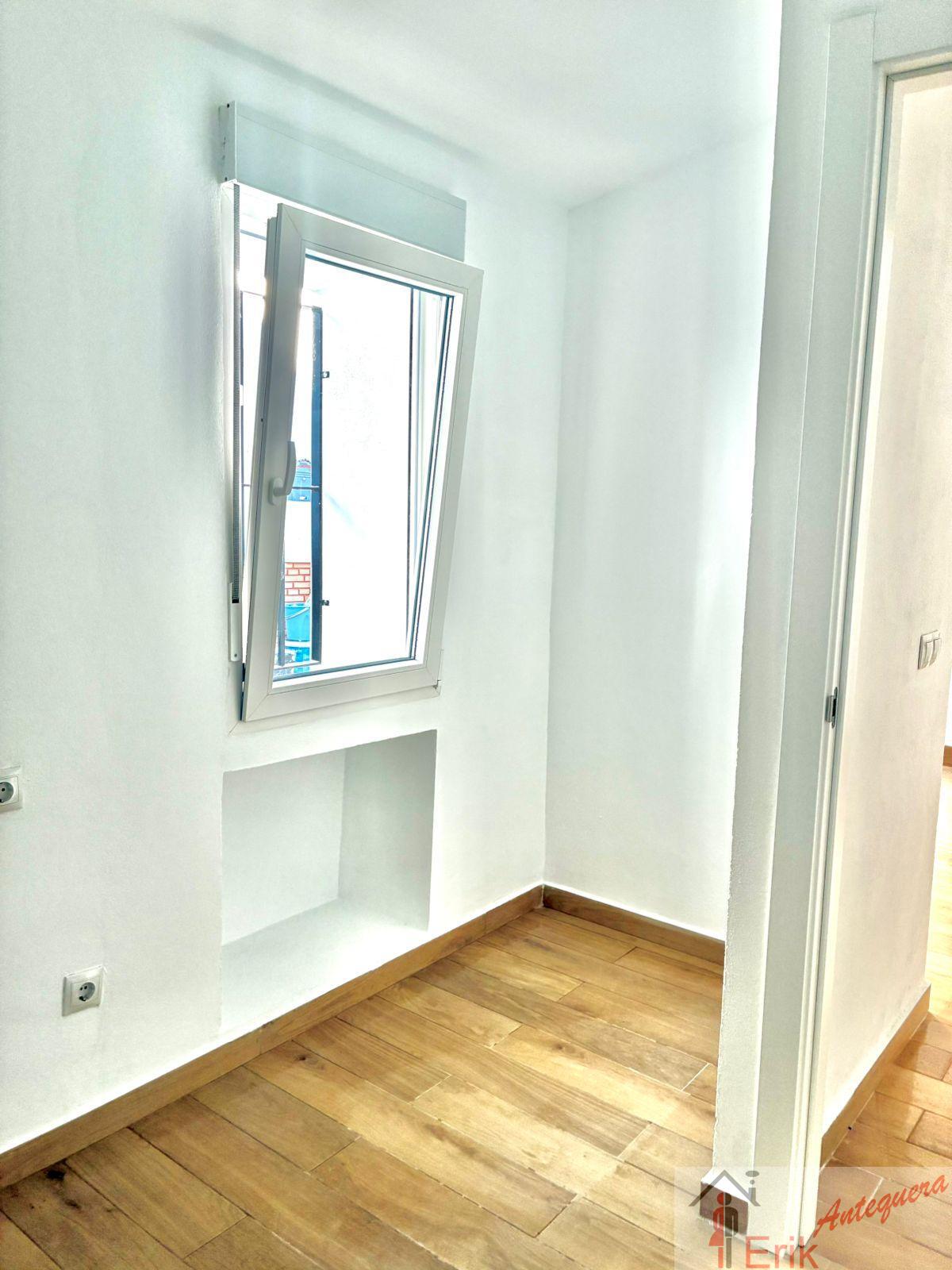 Venta de casa en Antequera