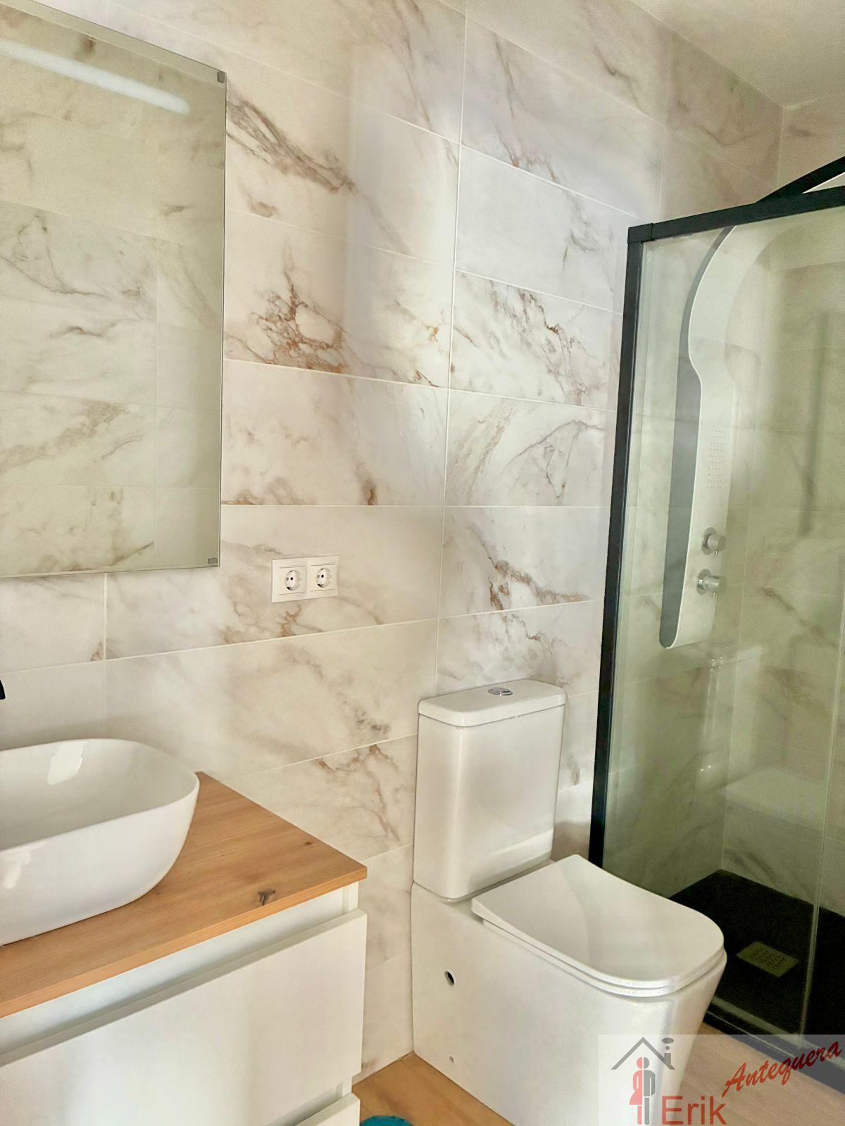 Venta de casa en Antequera