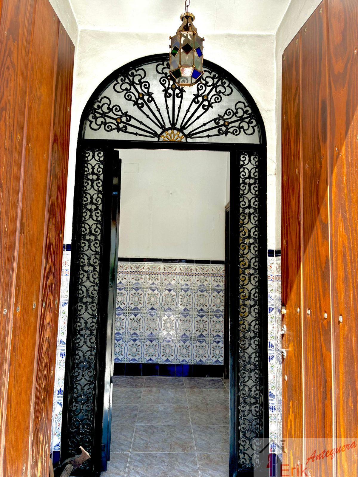 Venta de casa en Antequera