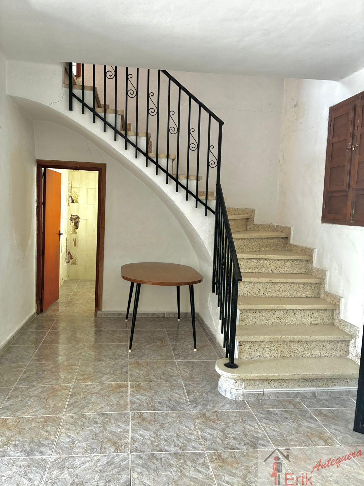 Venta de casa en Antequera