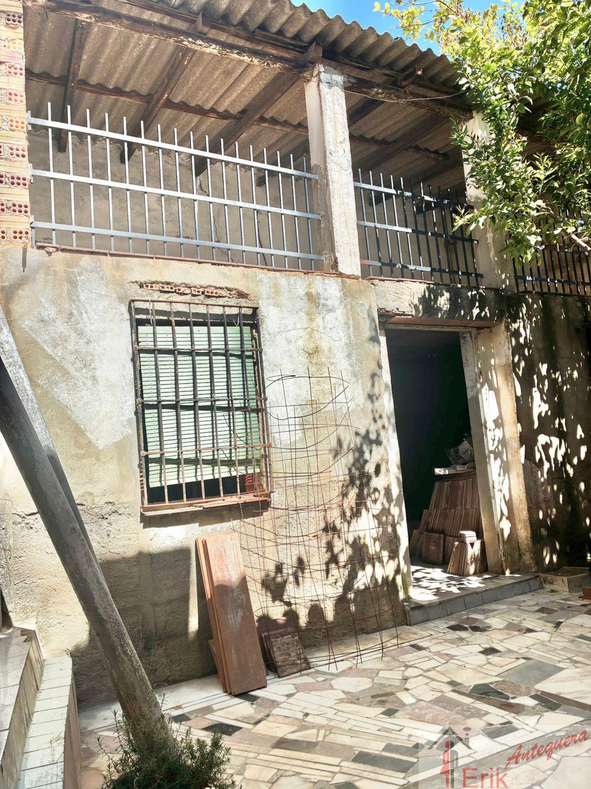 Venta de casa en Antequera