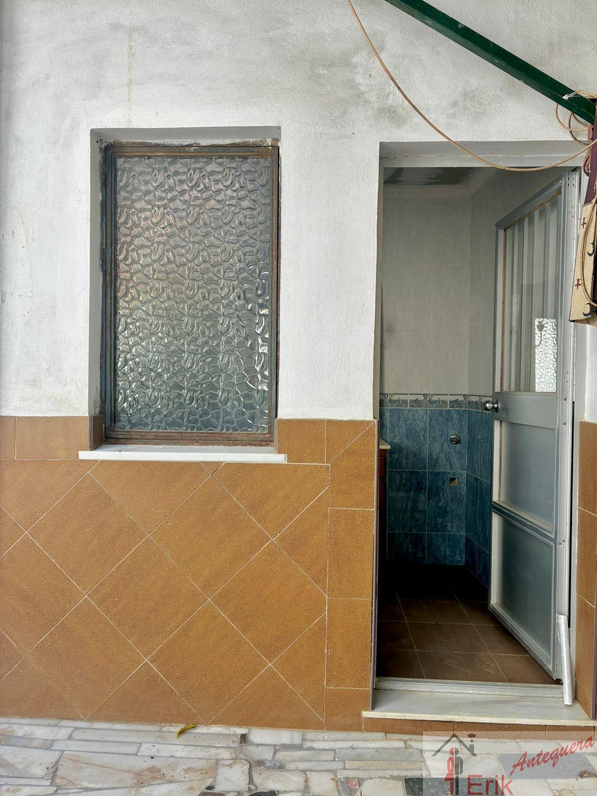 Venta de casa en Antequera