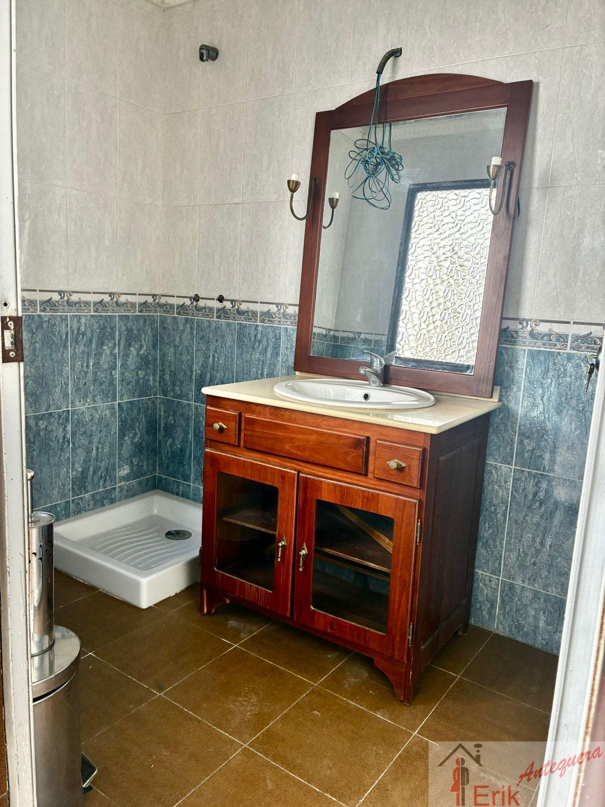 Venta de casa en Antequera