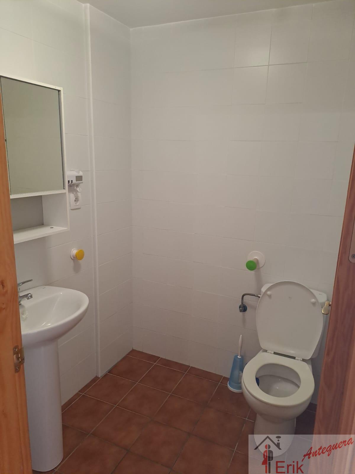 Venta de piso en Almogía