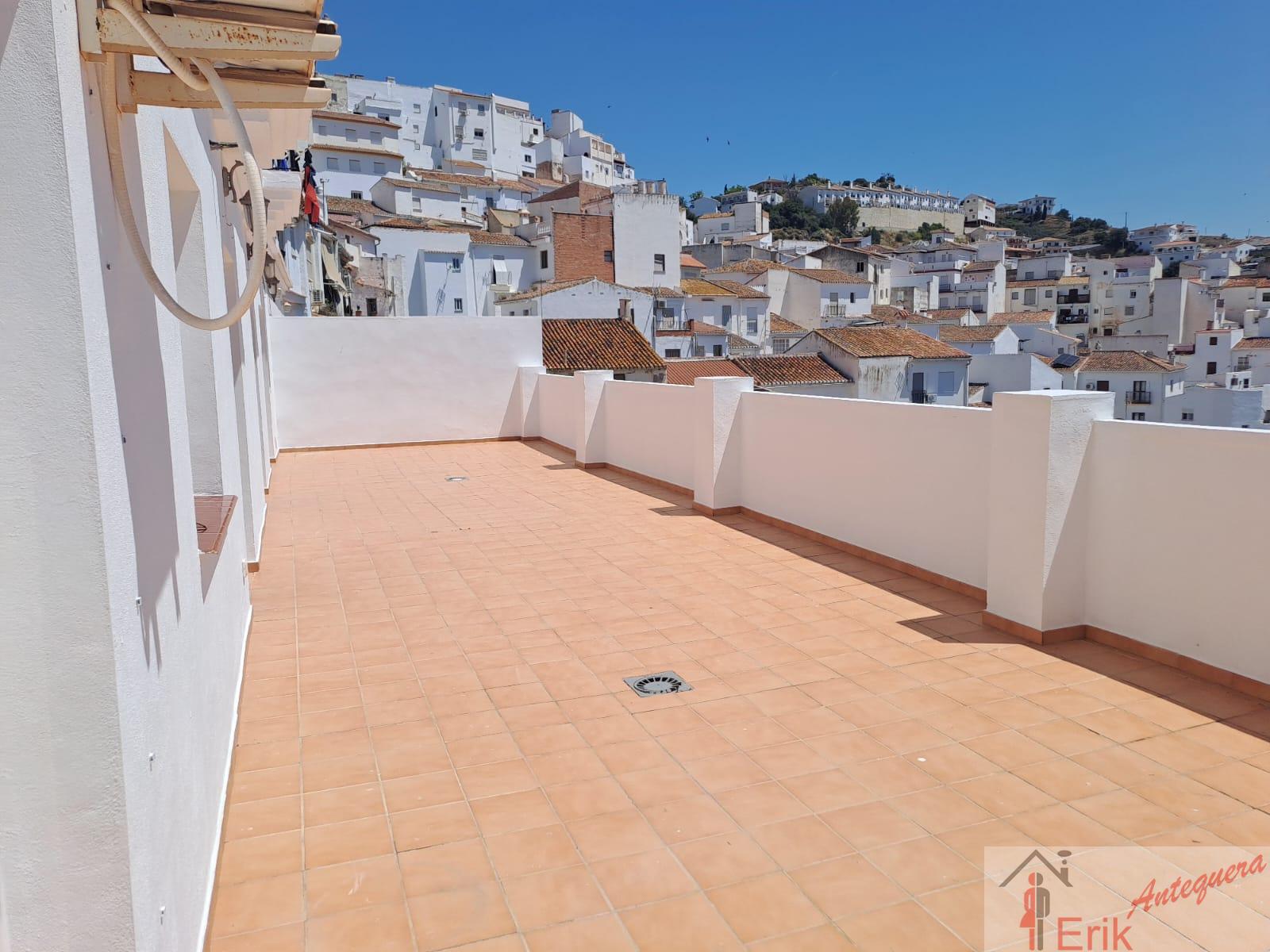 Venta de piso en Almogía