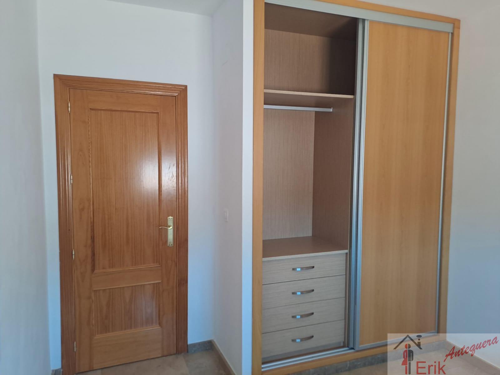 Venta de piso en Almogía