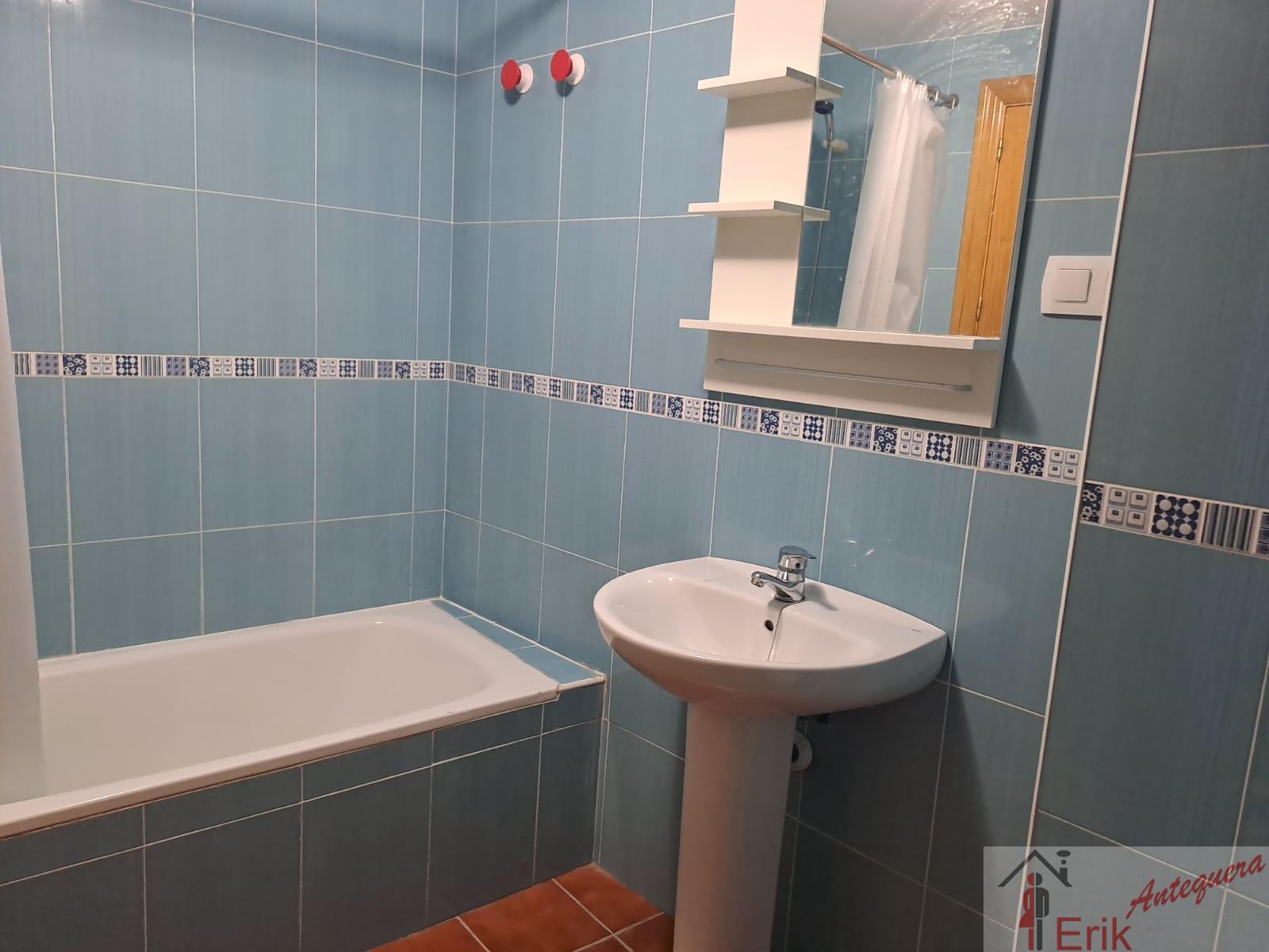 Venta de piso en Almogía