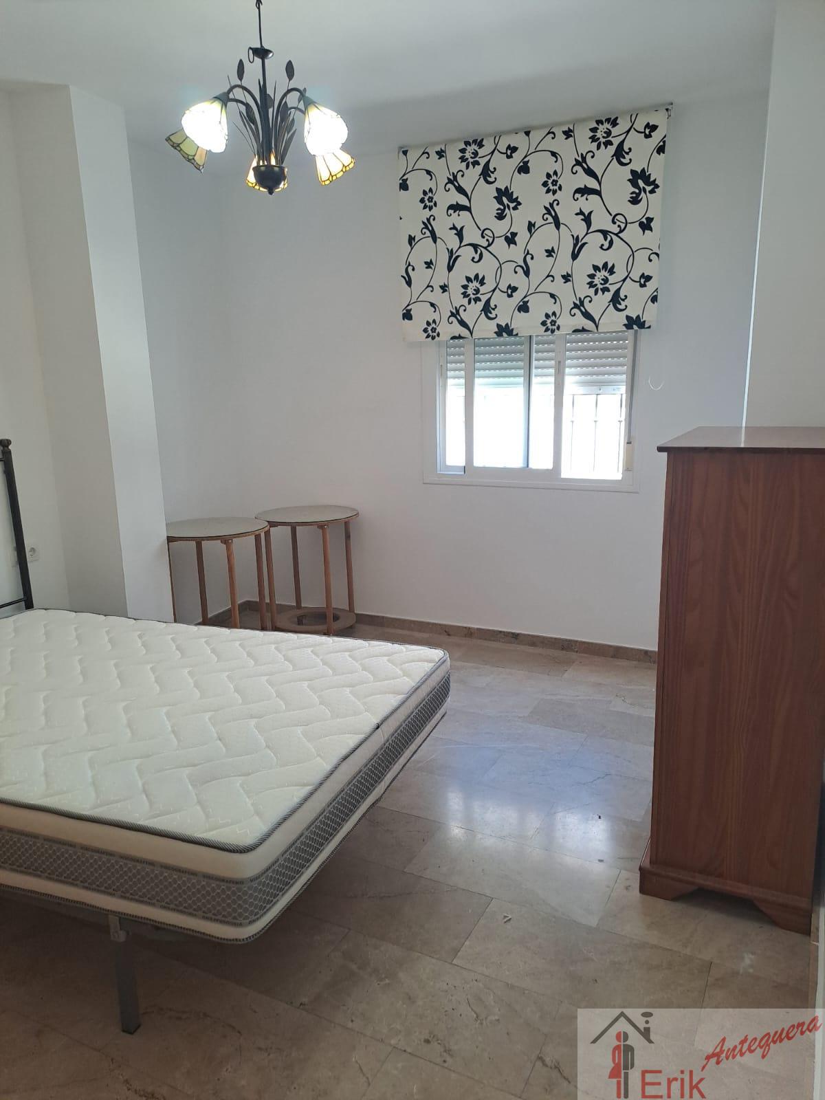 Venta de piso en Almogía