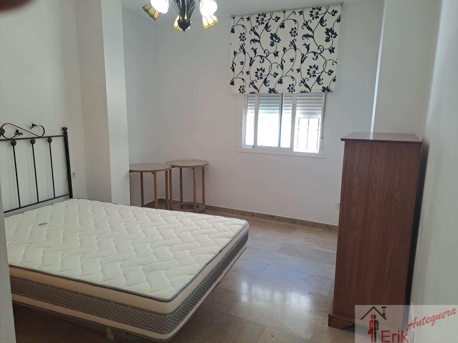 Venta de piso en Almogía