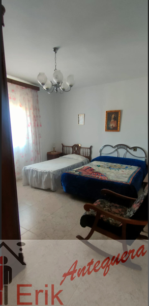For sale of house in Antequera