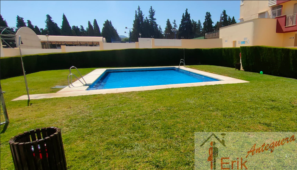 For sale of flat in Antequera