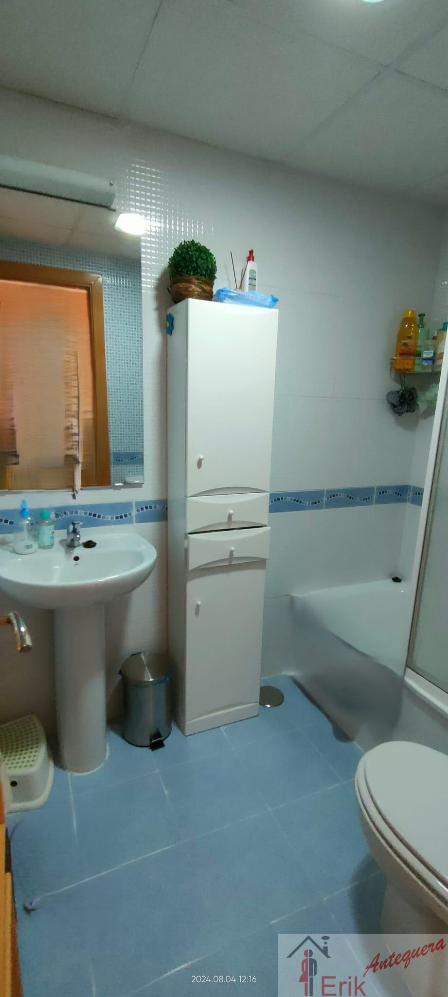 For sale of flat in Antequera