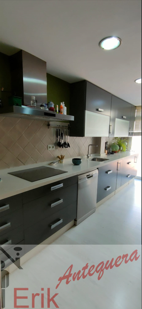 For sale of flat in Antequera