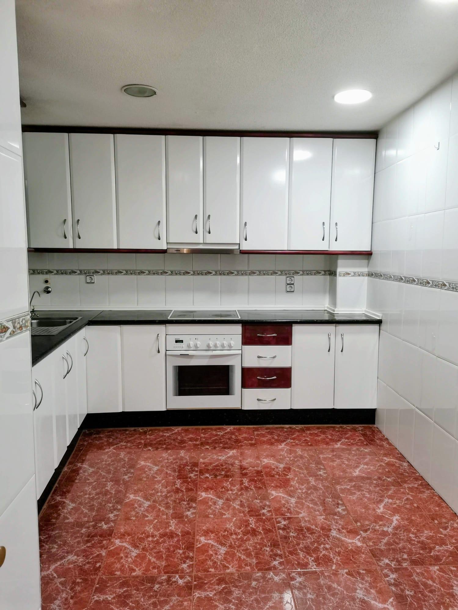 For sale of flat in Santo Angel