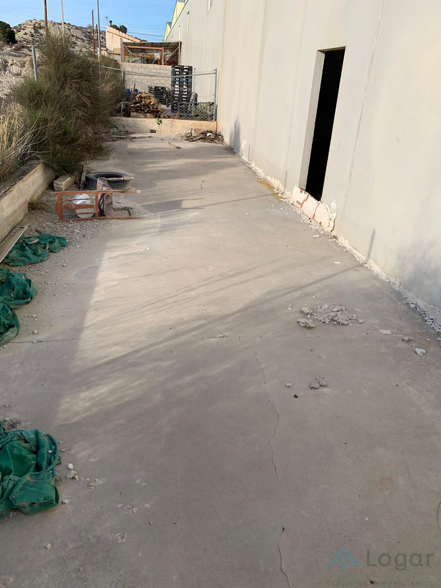 Venta de nave industrial en Fortuna