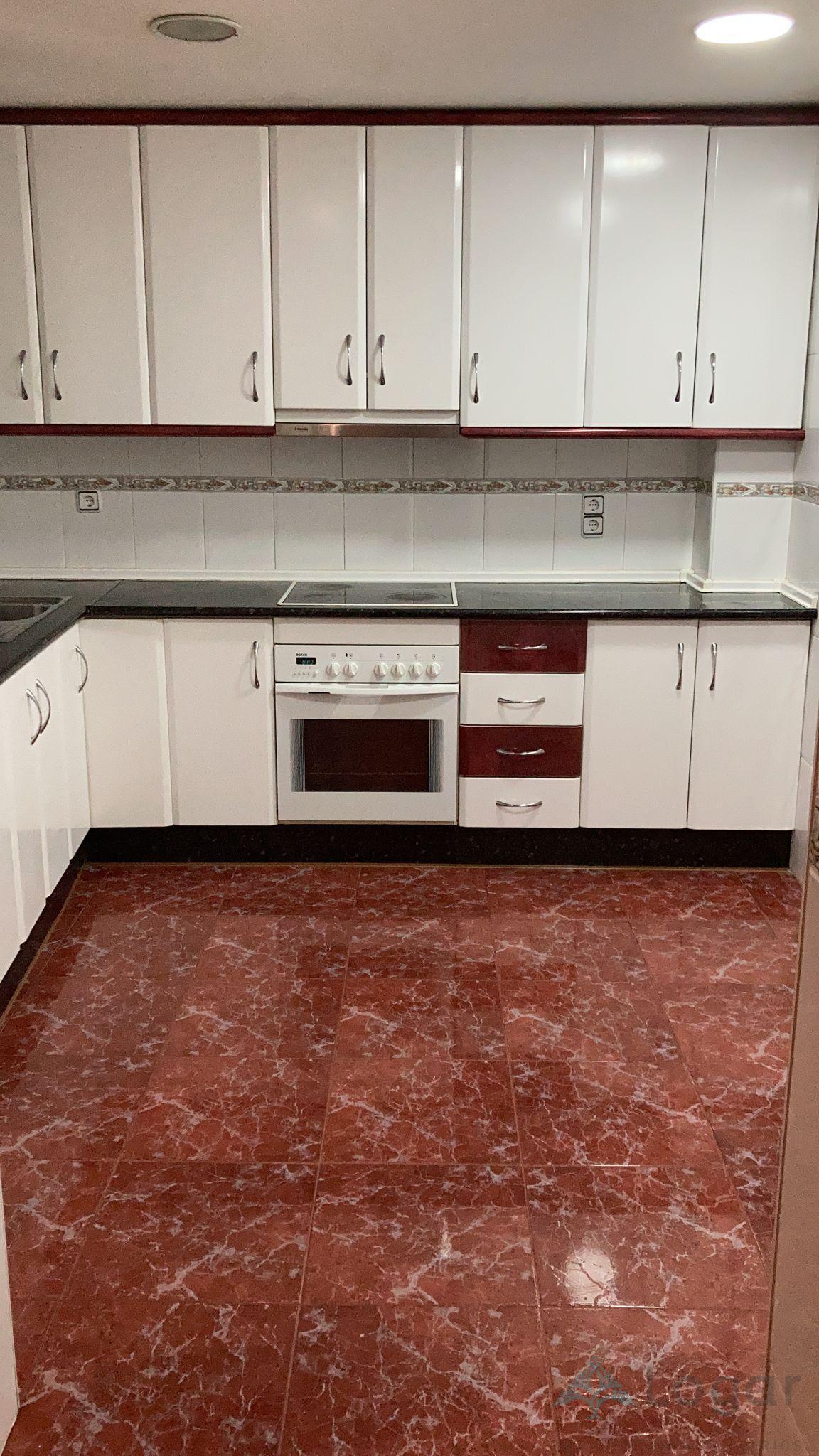 For sale of flat in Santo Angel