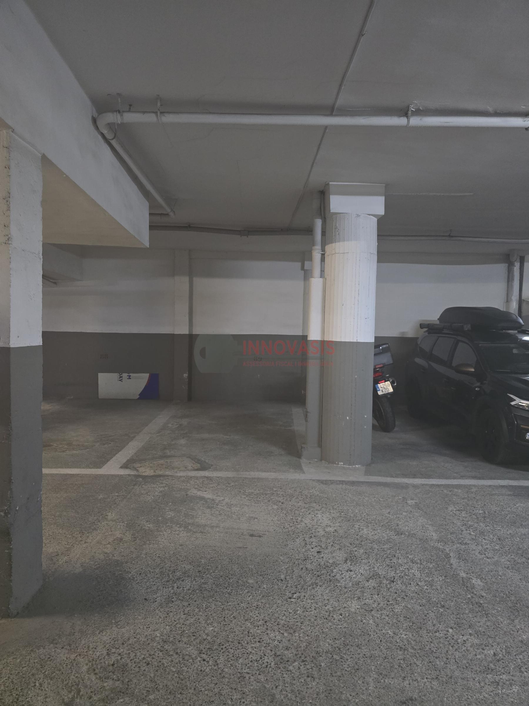 Venta de garaje en Esplugues de Llobregat