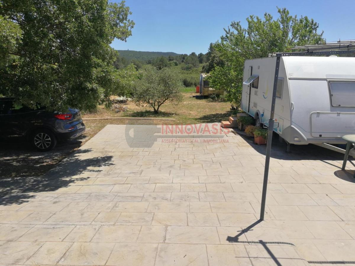For sale of land in Querol