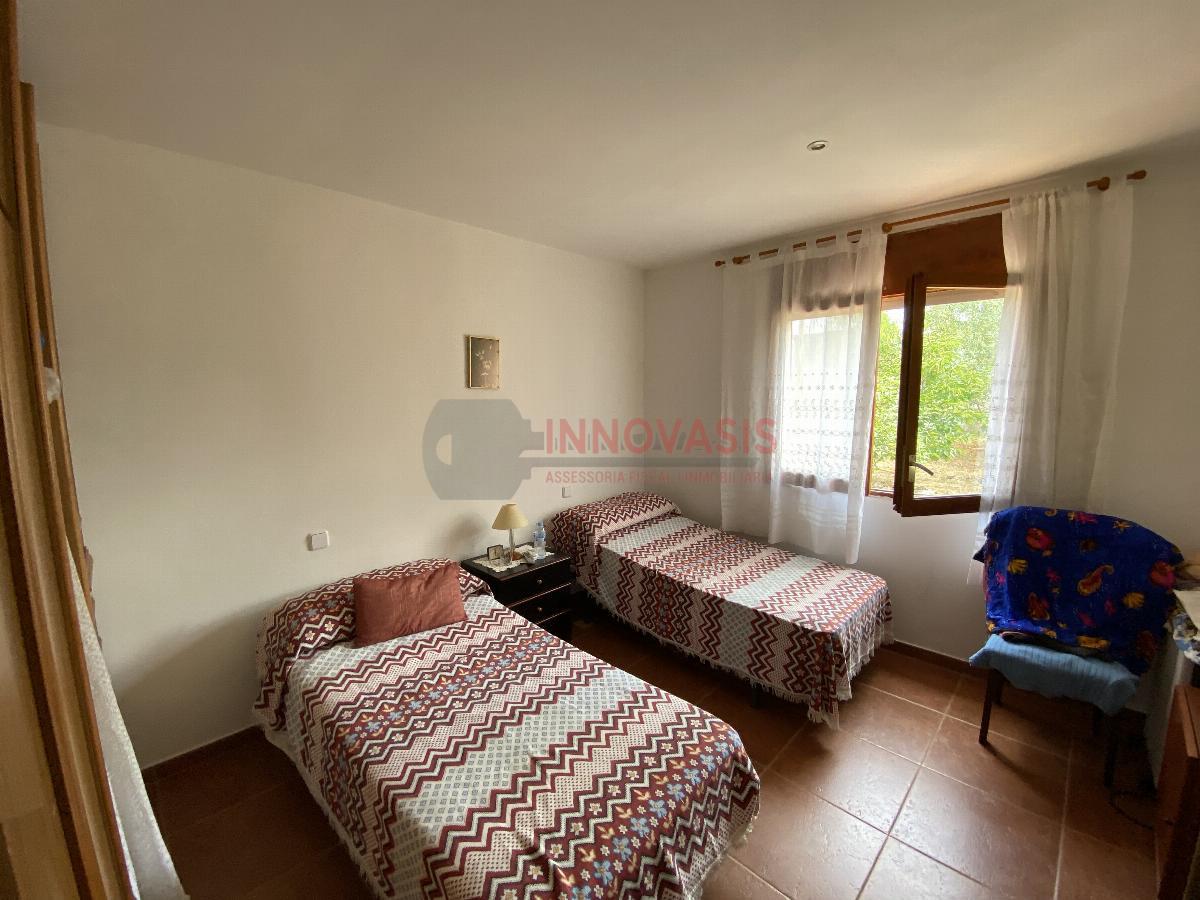 For sale of chalet in Querol